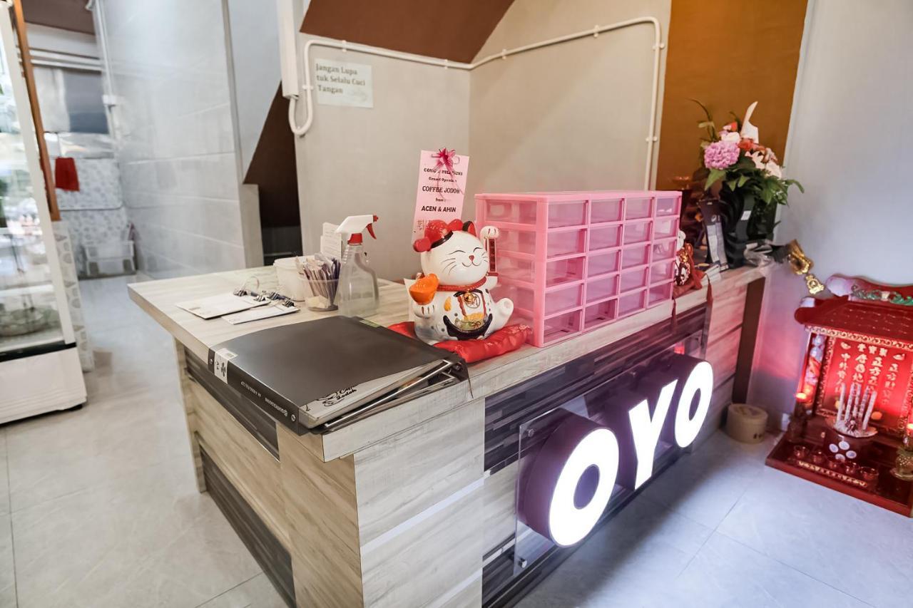 Oyo 3212 Coffee Jodoh Homestay Nagoya Exterior foto